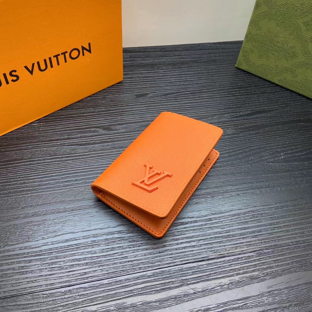 Louis Vuitton VI's New Wallet 63,144 Orange Card Case