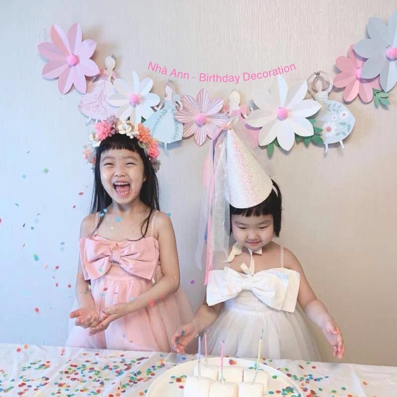 DÂY HOA KÈM CÔNG CHÚA TRANG TRÍ SINH NHẬT HÀN QUỐC - NHÀ ANN