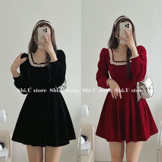 Váy nhung dài tay cổ vuông viền ren dáng xòe 2 màu xinh xắn