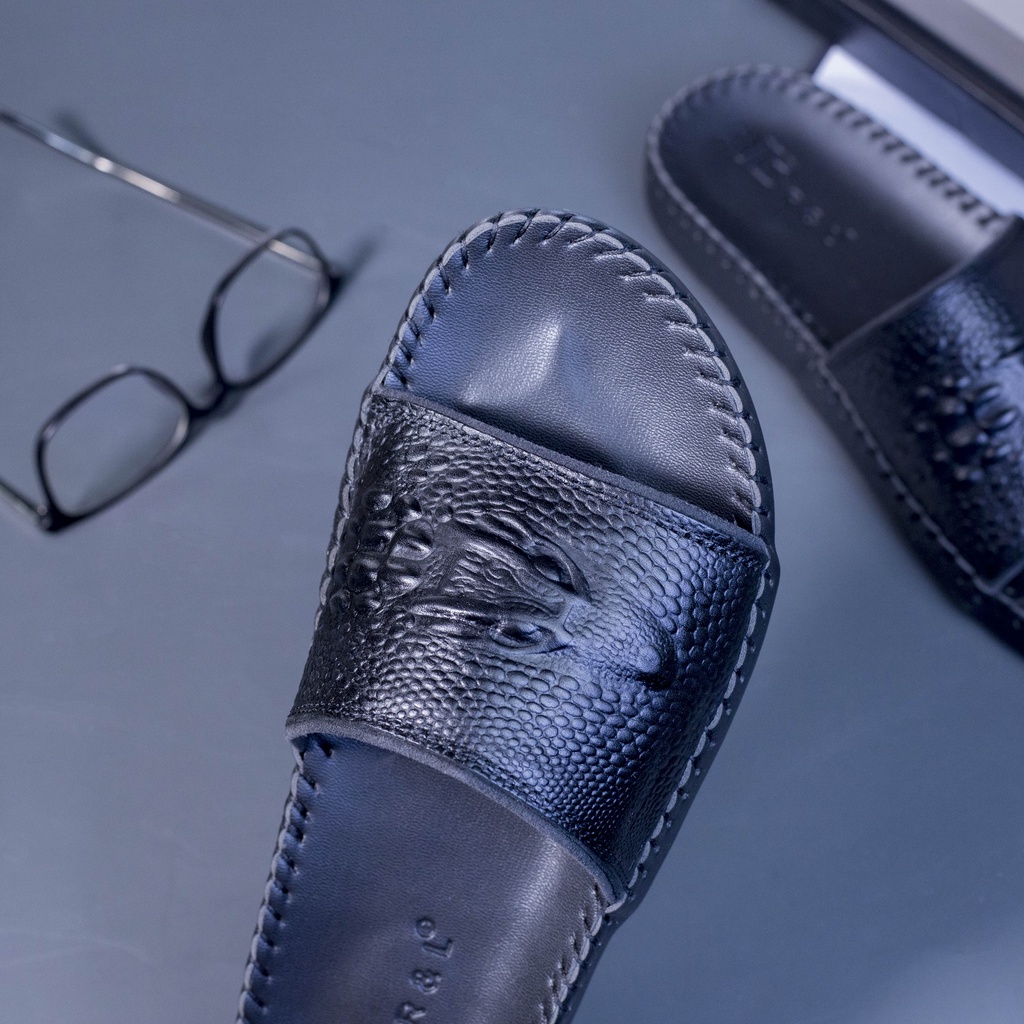 Dép nam quai ngang da bò in vân đầu cá sấu , Gòm K1