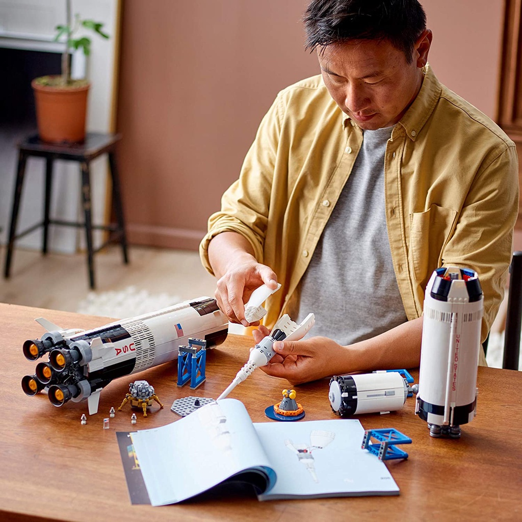 LEGO Ideas 92176 Tàu Vũ Trụ Nasa Apollo Saturn V