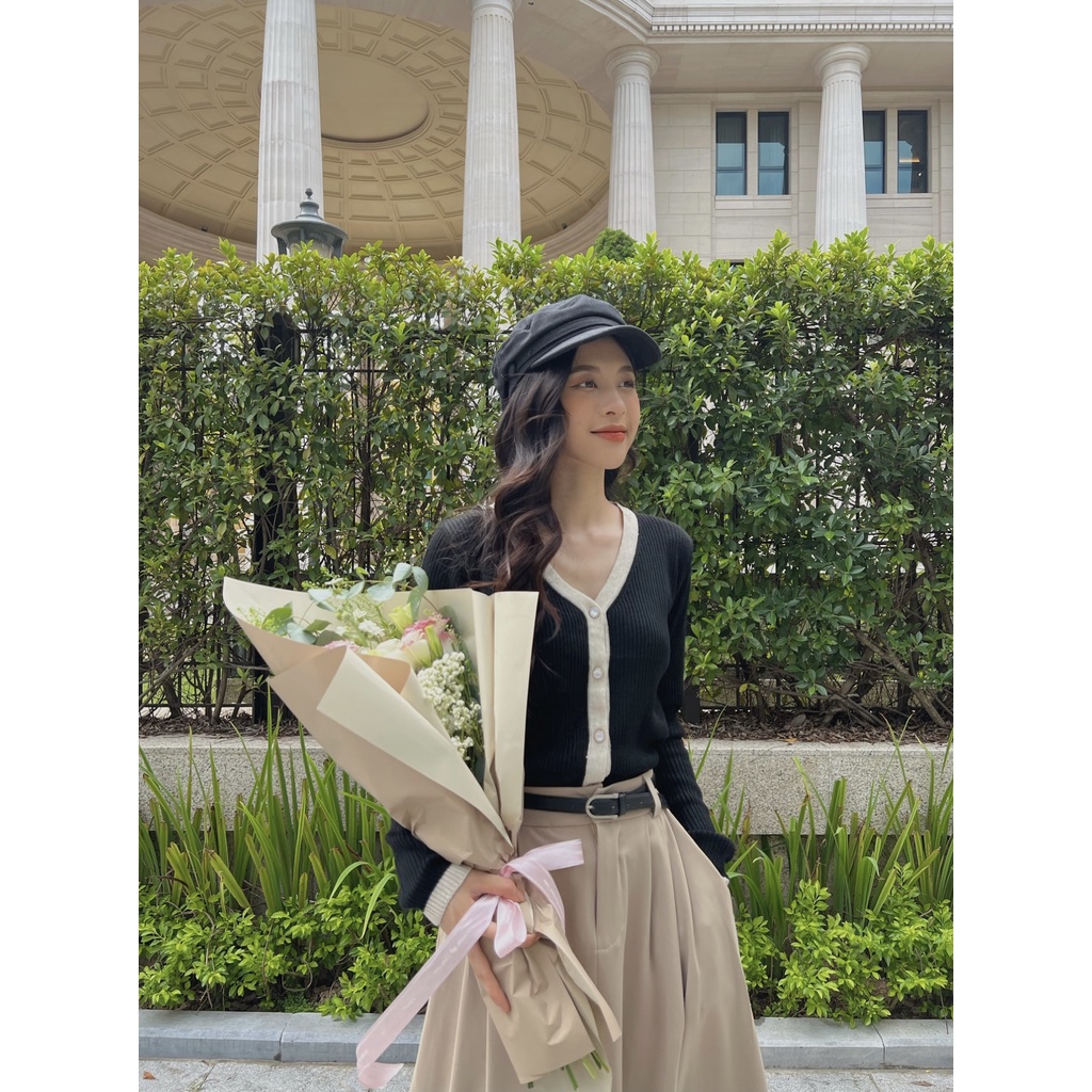 Áo cardigan cổ tim khuy ngọc trai CHALIN chất liệu len mỏng A-903