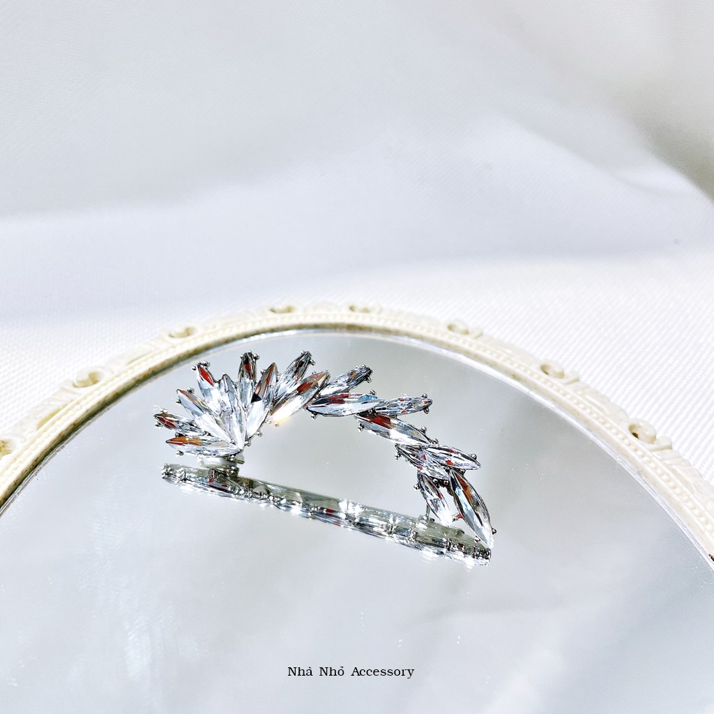 Khuyên Kẹp Vành Tai Đính Đá Đi Tiệc NHÀ NHỎ 1510