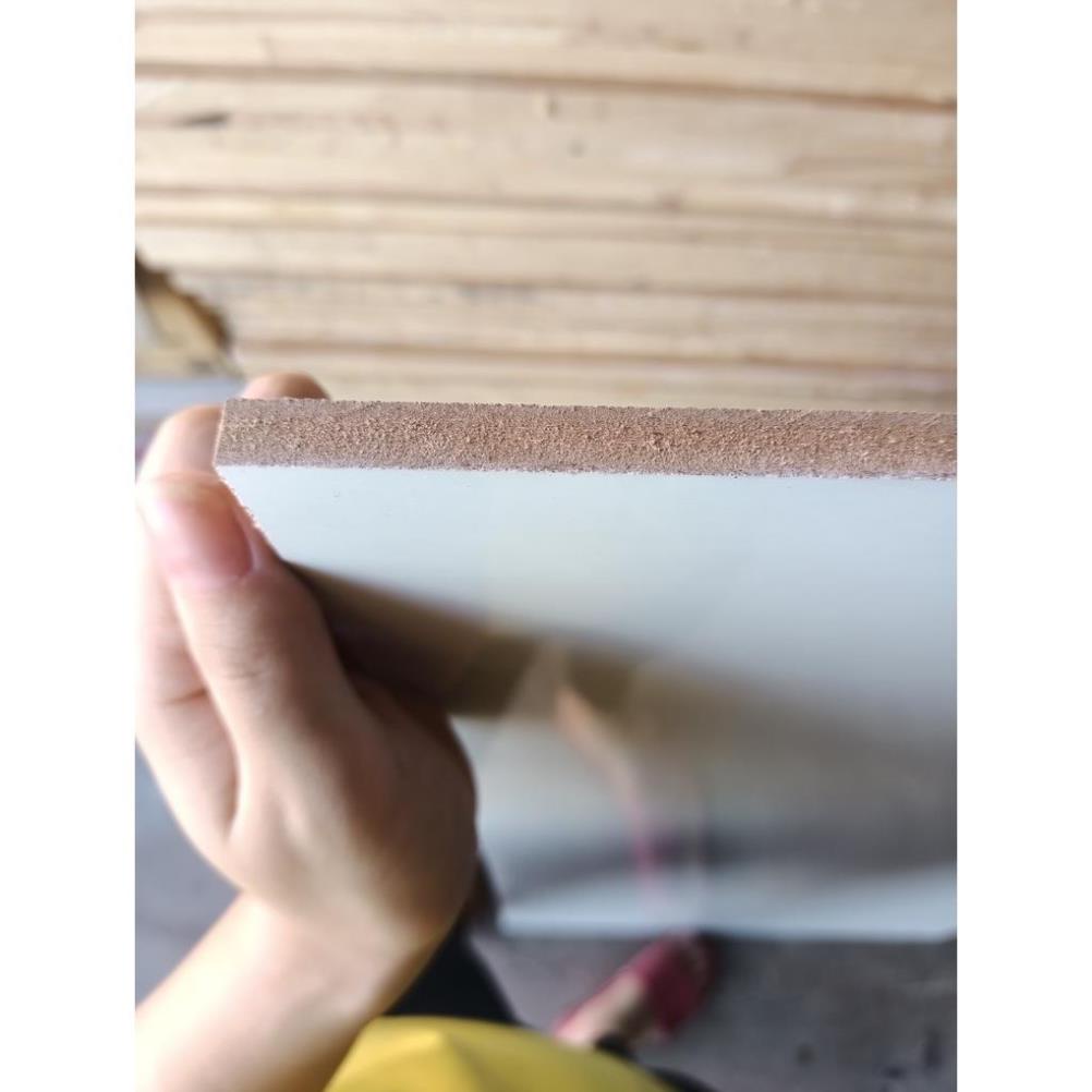 Ván làm kệ ván MDF 8ly 1 mặt trắng dùng trang trí nội thất