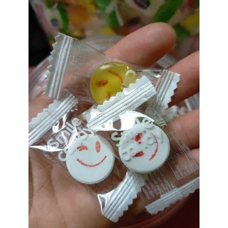 com bo 10 cái kẹo c mặt cười