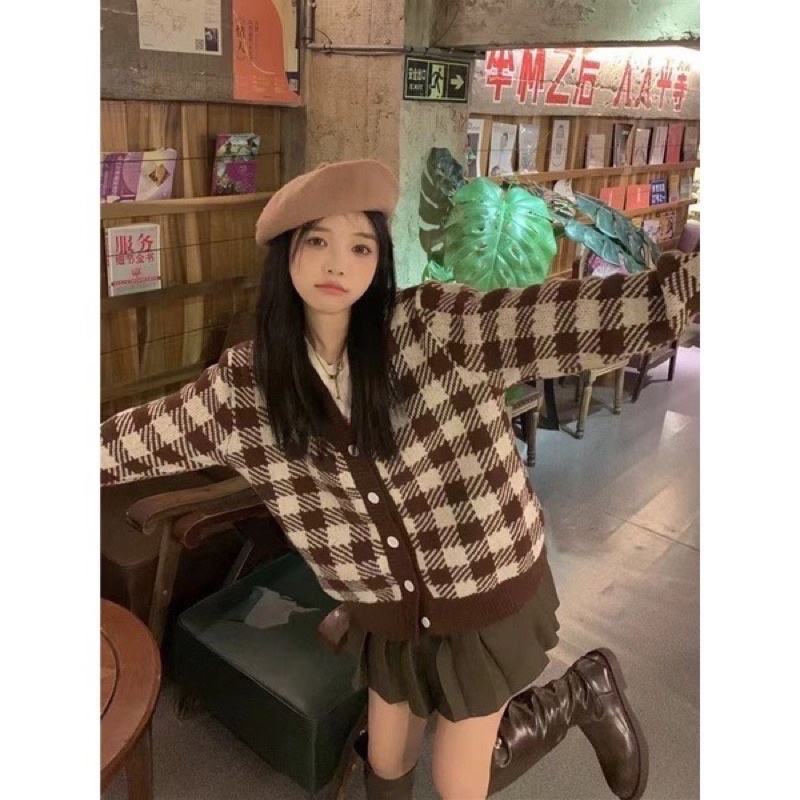 Áo Khoác Cardigan Kẻ Caro Màu Nâu BROWN Nam Nữ Form Rộng chew