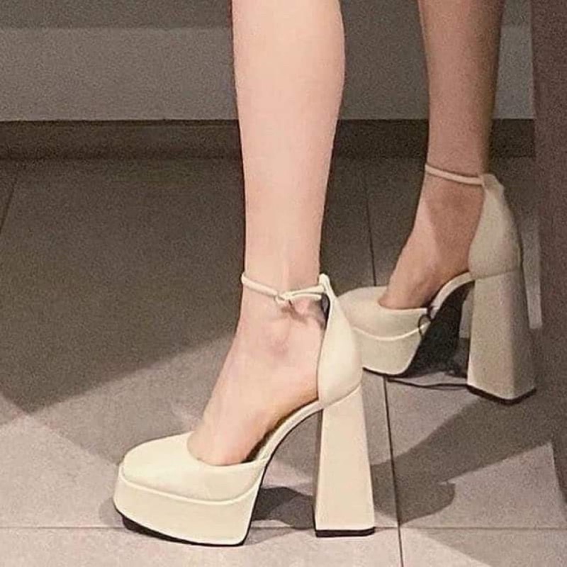 Giày mũi tròn đế cao 12p Wabisabi N1111