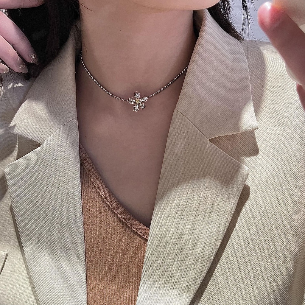 Dây chuyền và bông tai dành cho nữ mạ bạc thiết kế  bông hoa siêu đáng yêu nhí nhảnh phong cách Hàn Quốc Boho
