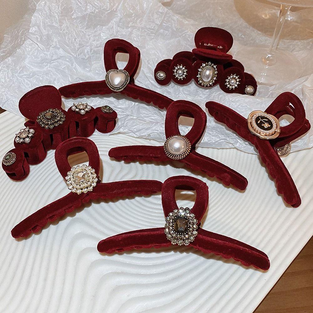 Kẹp Tóc Hình Cá Mập Đính Đá Sang Trọng