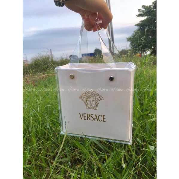 Túi giấy hãng custom ver sace size19