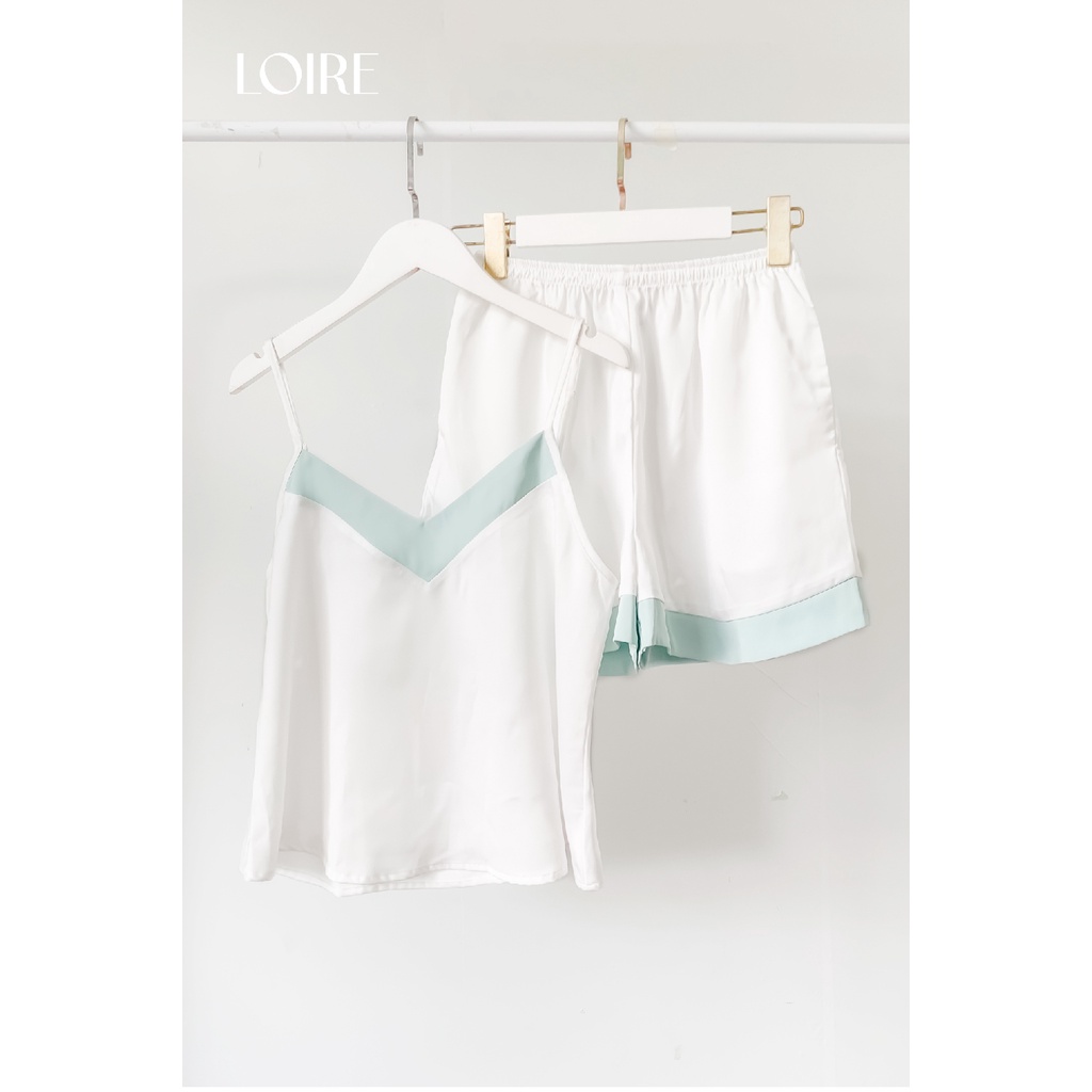 Bộ Đồ Ngủ Lụa 2 Dây Trắng Xanh Loirechic BDN58