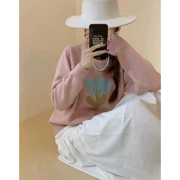 Áo len thêu hoa xanh