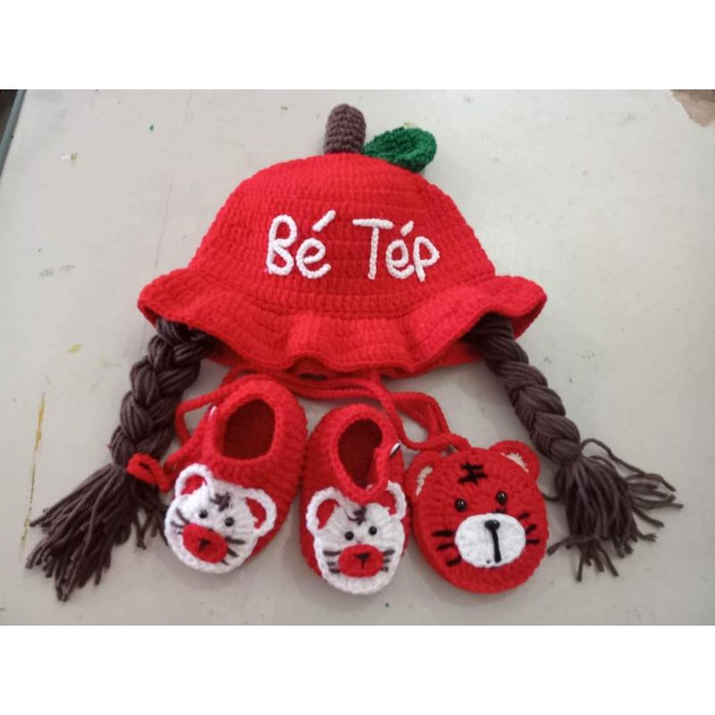 Nón/Mũ Tai Thỏ Có Thêu Tên Cho Bé