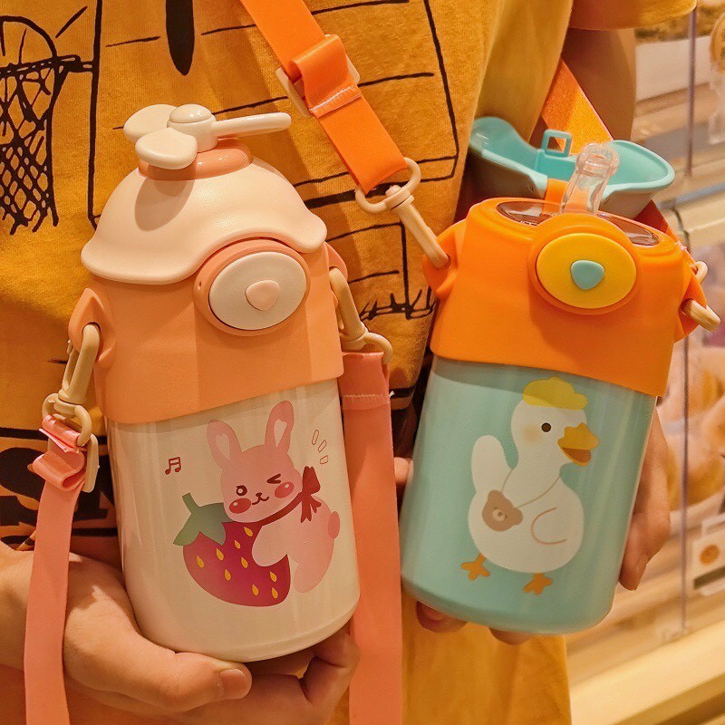 Màu hồngkem Bình nước giữ nhiệt mang đi học cute có chong chóng siêu sinh cho bé