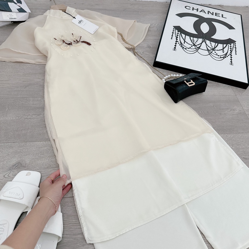 Áo Dài Tết Thêu Hoa Cao Cấp 4 Tà, Tay 2 Tầng Xòe Đẹp, Khóa Lưng