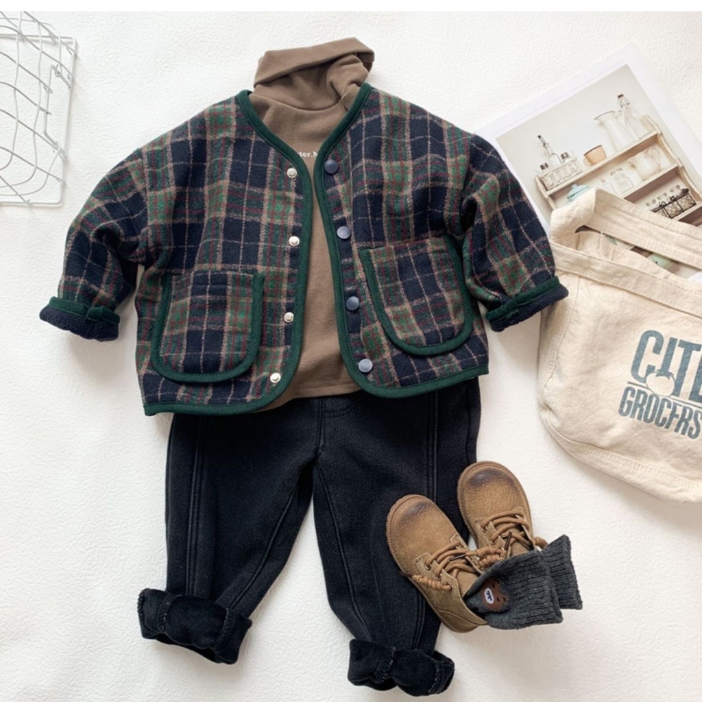 Áo Khoác Cardigan Lót Lông Cừu Giữ Ấm Họa Tiết Kẻ Sọc Thời Trang Thu Đông Phong Cách Hàn Quốc Cho Bé Trai / Gái