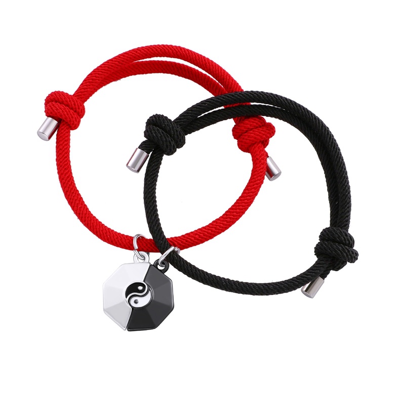 Set 2 Vòng Tay Dây Thừng Phối Mặt Hình Trái Tim Có Nam Châm Thời Trang Cho Cặp Đôi
