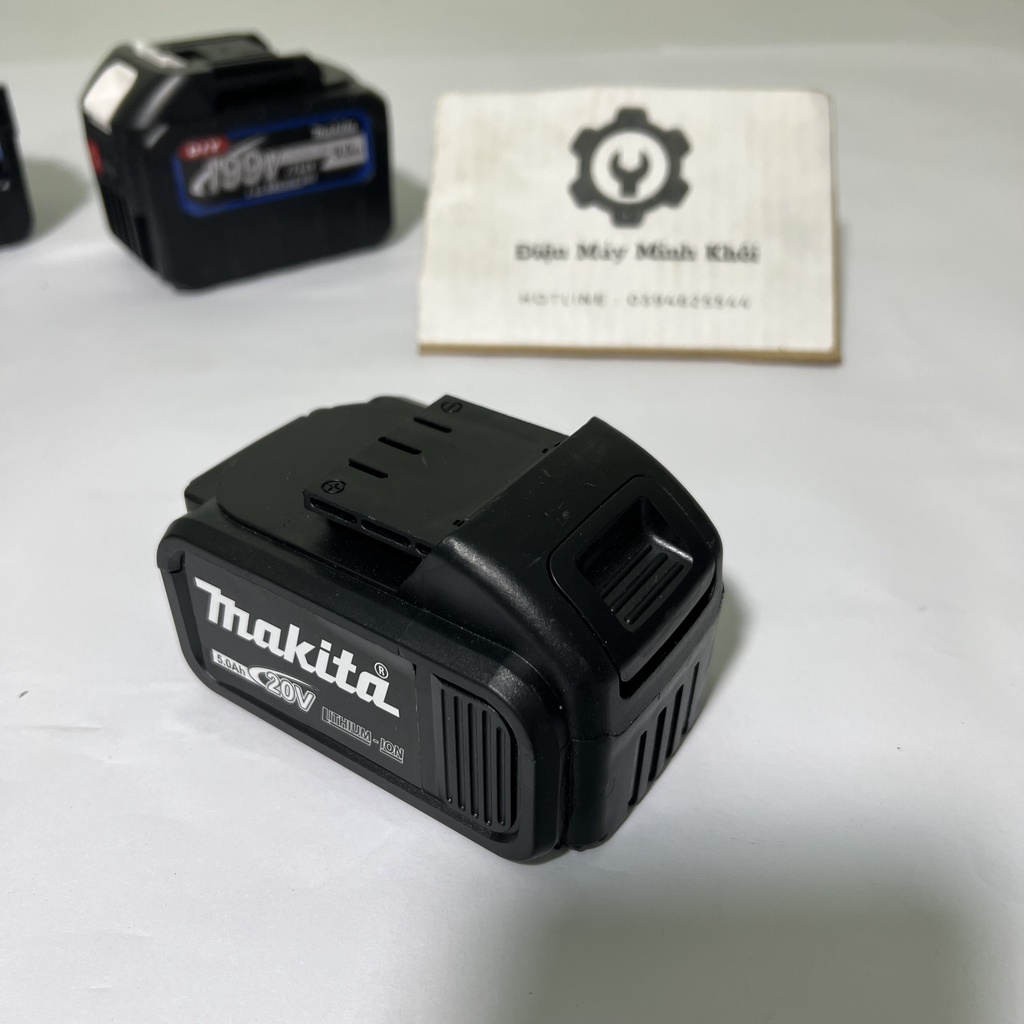 Pin Makita 10,15 cell 199V, 20V có đèn| chân pin thông dụng| chân 22MM dùng cho máy siết bulong, máy khoan, chuyên vít