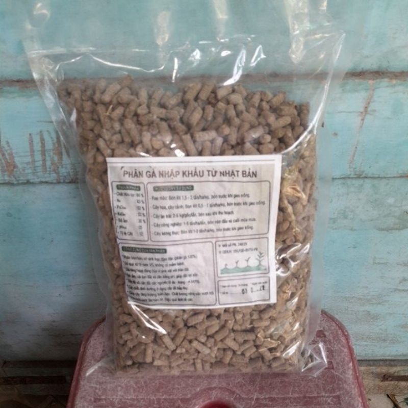 Phân gà - phân hữu cơ dạng viên 1kg - dùng bón cây rau, củ quả