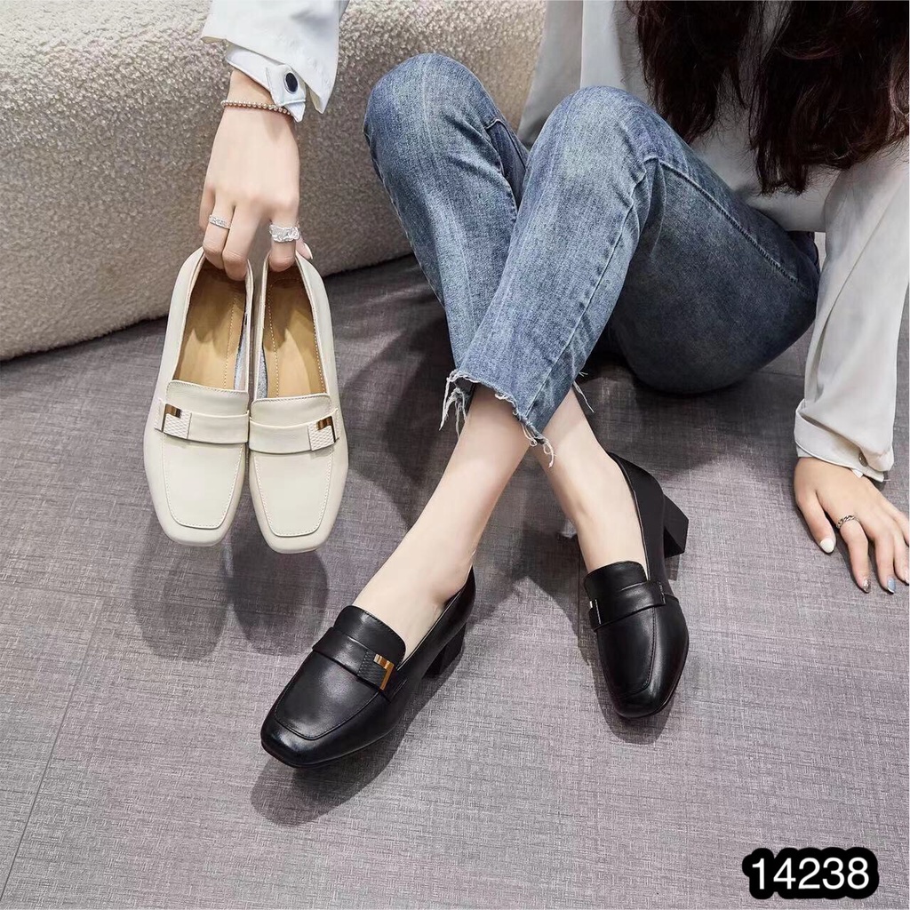 Giầy Nữ Da Thật Dáng Moca Da Mềm Mũi Vuông Hàng QCCC