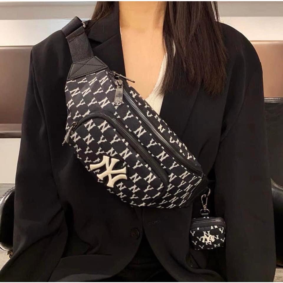 Túi Bao Tử MLB Monogram Hip Sack