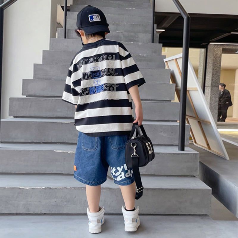 Bộ Áo Thun Tay Ngắn Họa Tiết Kẻ Sọc Thời Trang Mùa Hè Xinh Xắn Cho Bé Trai
