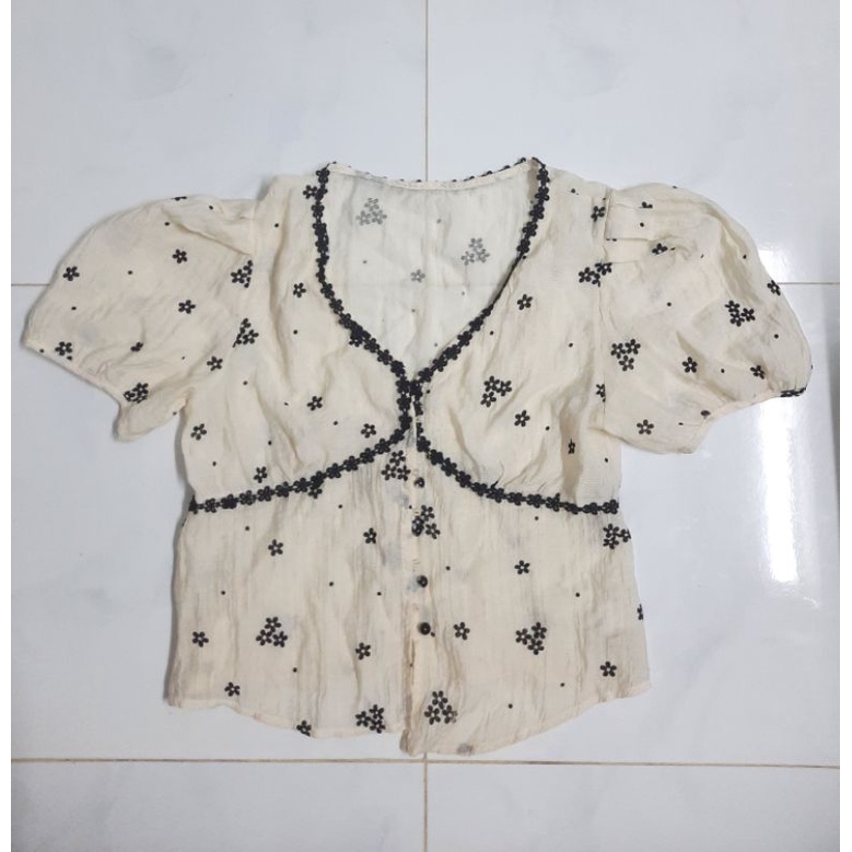 Pass/ Thanh lý Áo hoa nhí tay bồng