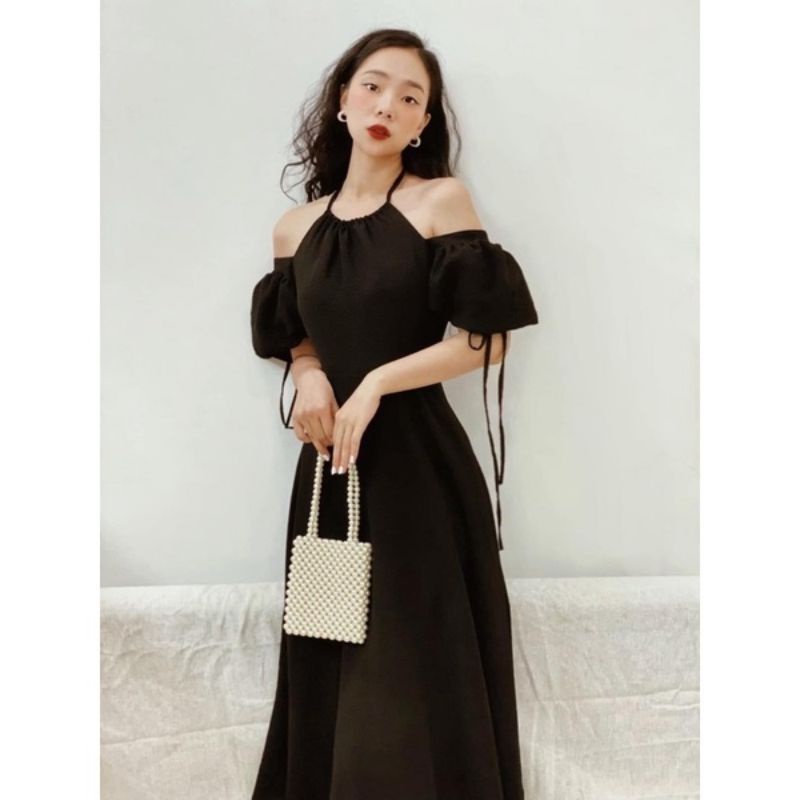 Pass Váy đen dài buộc yếm Sz M mặc 1 lần.