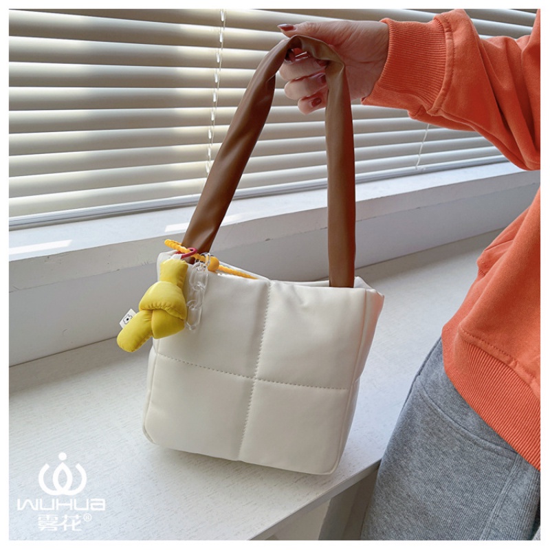 Túi Đựng Mỹ Phẩm Da PU Hình Vuông Có Đệm Lót Cánh Tay Tiện Dụng Mang Theo Du Lịch