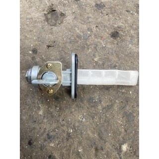 Khoá bình xăng con cho bình xăng xe máy, xe ba gác