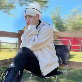 Mũ len channel mai phương bùi