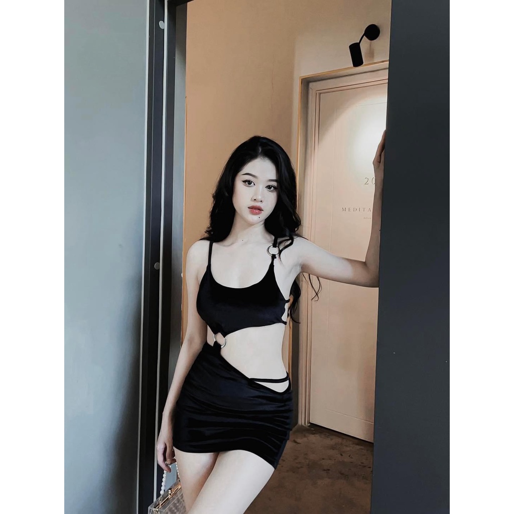 Đầm Body 2 Dây KHoen Hở Eo Sẵn Mút Ngực Sexy 2k 3352