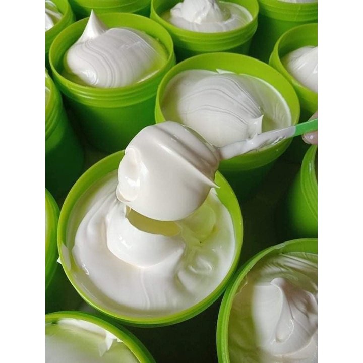 Kem tẩy trắng thái lan chuyên spa xanh