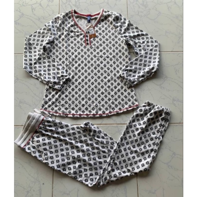 Bộ mặc nhà Women's 2 Piece Jersey Henley Pajama Top and Pants Set