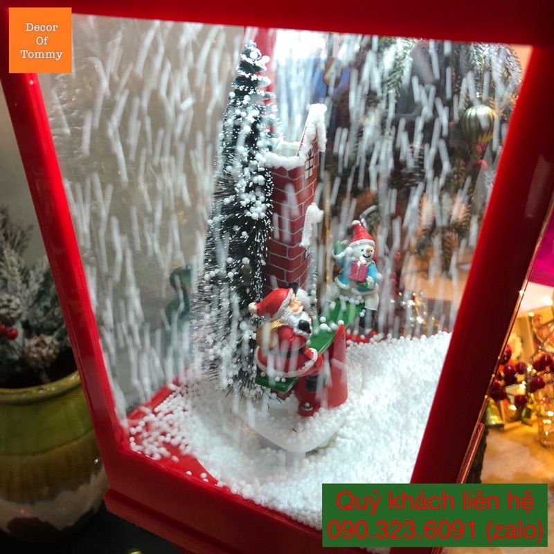 Đèn nhạc Noel dạng cột trang trí sinh động với những bông tuyết rơi đẹp mắt cao 1.5m