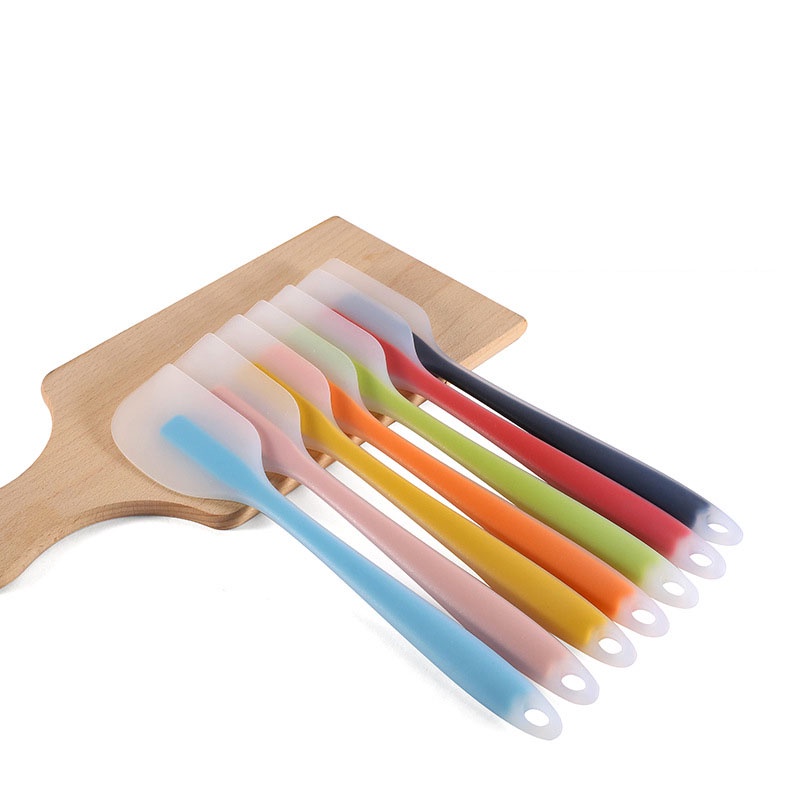 Spatula - Cây Trộn Bột/ Vét Thức Ăn Đúc Trong