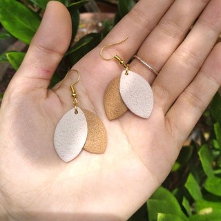 Khuyên tai đất sét Polymer handmade lá nhỏ