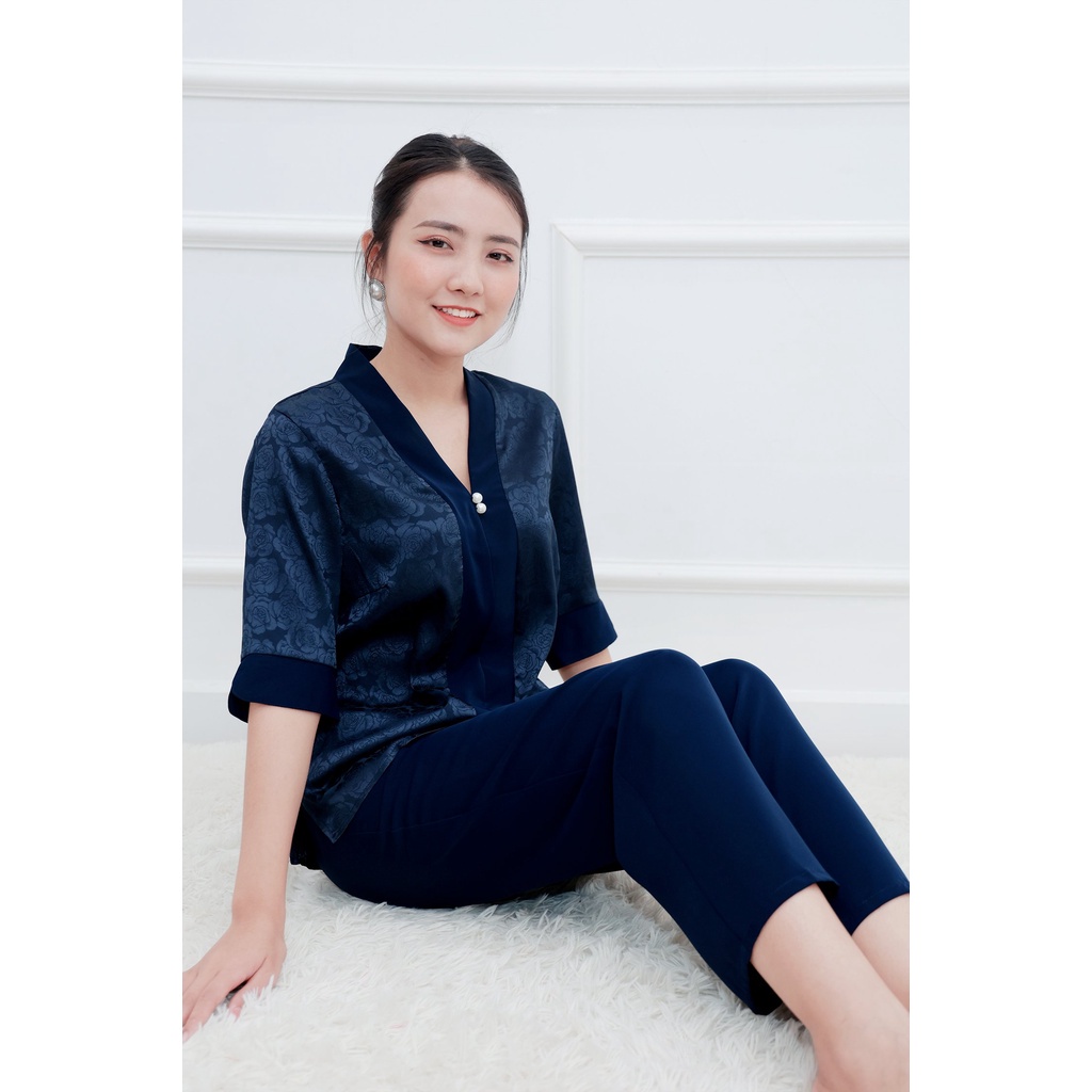 Mặc Lễ Tết Sang Trọng Chất Gấm Cao Cấp Cổ Chui Tay Lững Có Túi Pijama Lụa Cho Mẹ 3359 3360