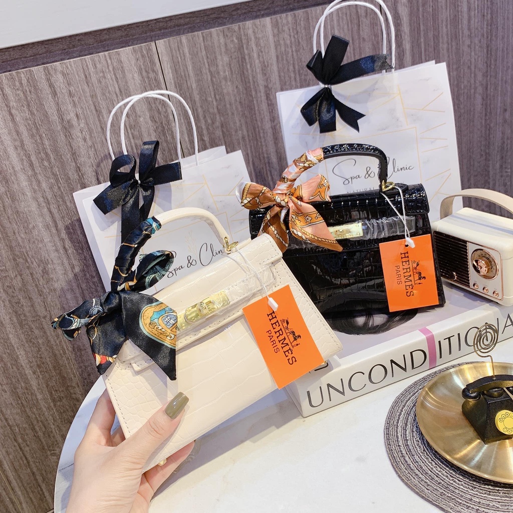 Túi Xách Nữ Cầm Tay Đeo Vai,Đeo Chéo Khóa Chữ H Chất Da Bóng Mềm Sai 18 và 21CM Hàng Đẹp Có Hộp Tặng Kèm khăn