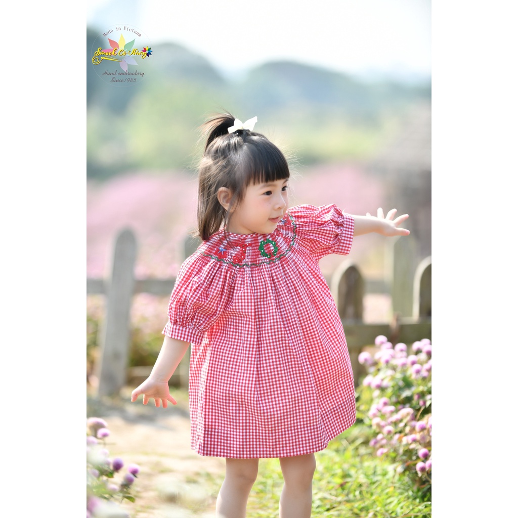 Váy Đầm Bé Gái SMOCK CÔ NẮNG Màu Đỏ Kẻ Caro Thêu Noel