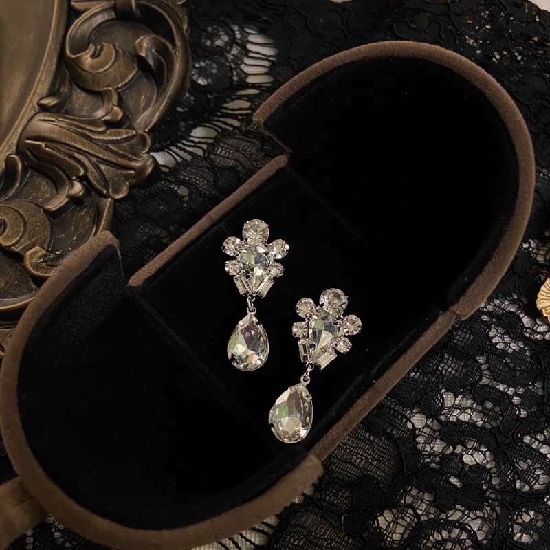 Khuyên tai hình giọt nước đính đá bling bling dự tiệc - Khanturban.vn