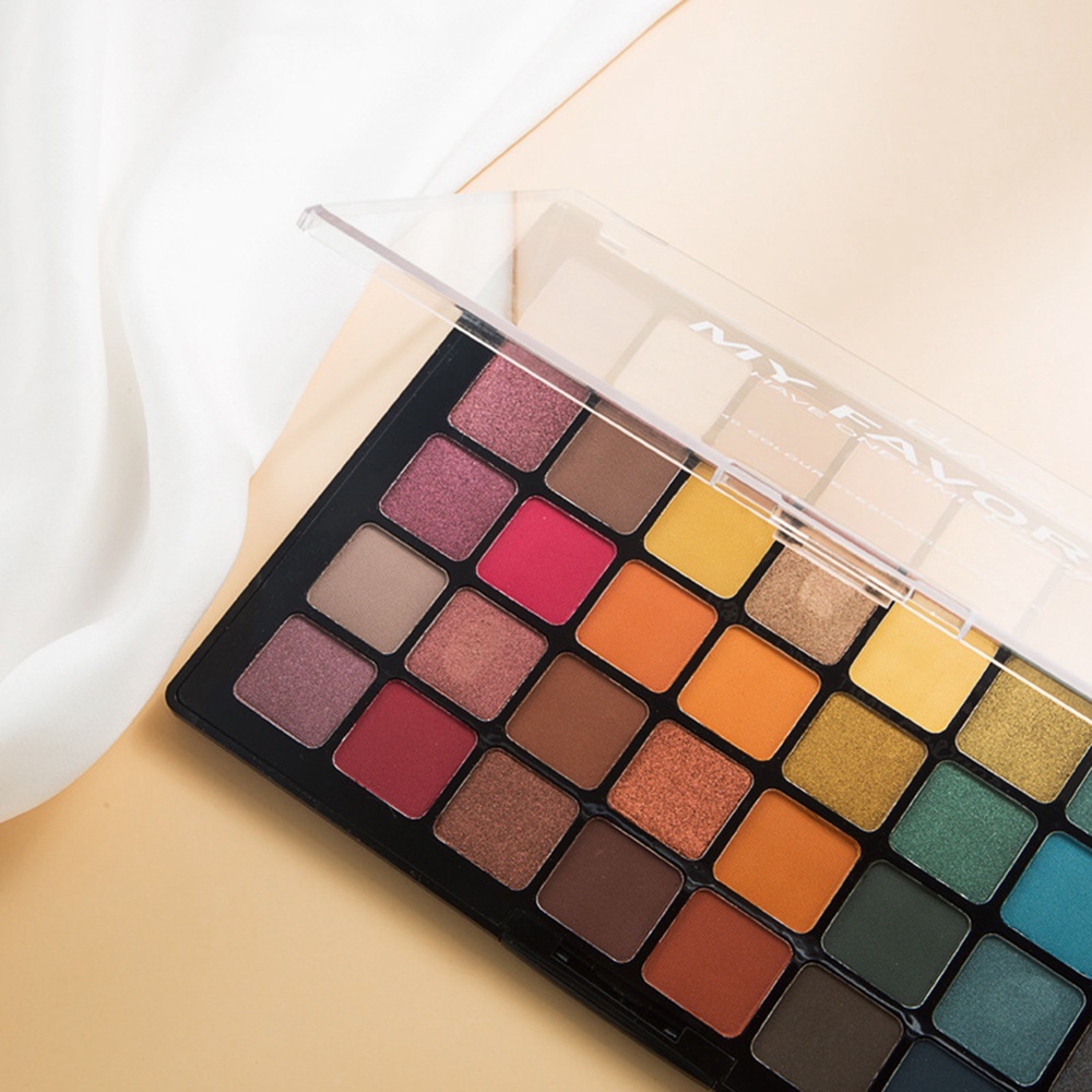 Bảng Phấn Mắt 40 Màu Lì Và Ánh Nhũ Kết Hợp Trang Điểm Kháng Nước Và Lâu Trôi