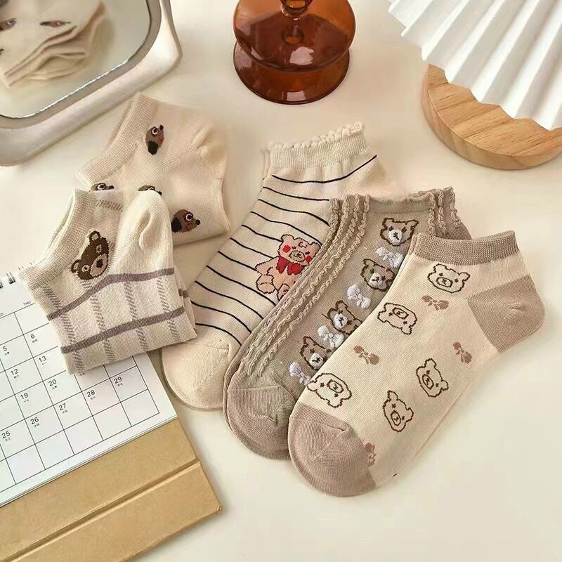 Tất, vớ nữ cổ ngắn họa tiết gấu nâu, vớ nữ chất liệu cotton co giãn 1 đôi