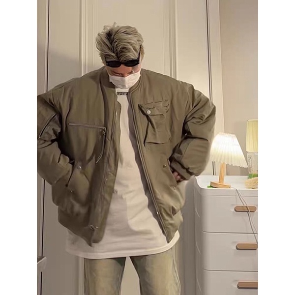 Áo bomber “Galiz x FireOnFire” phong cách đường phố Retro, hoạ tiết khoá kéo tay.