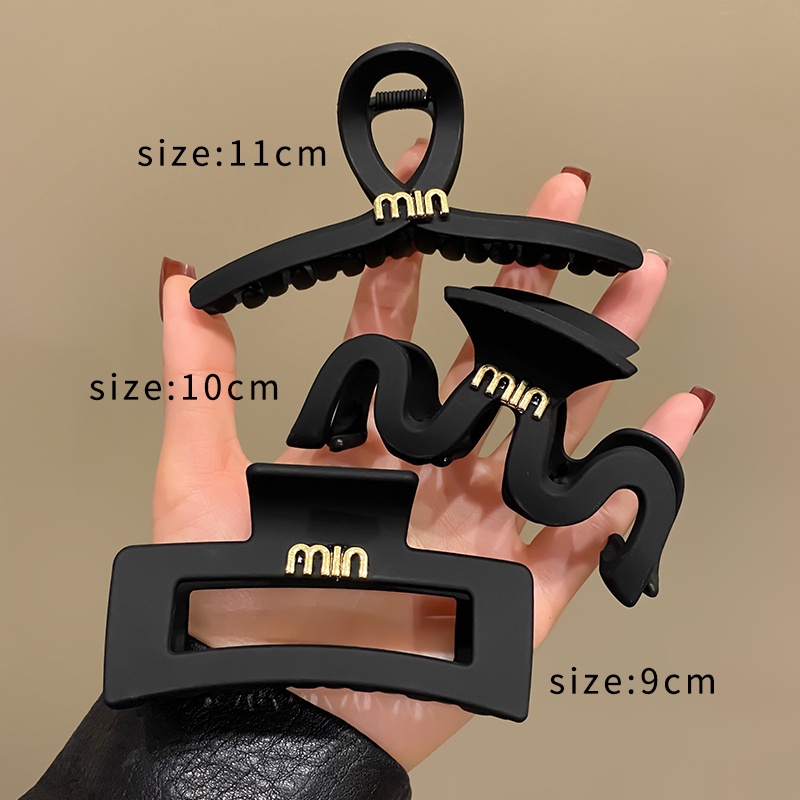 Kẹp Tóc Chữ Lớn Bằng Nhung Màu Đen Thời Trang Dành Cho Nữ