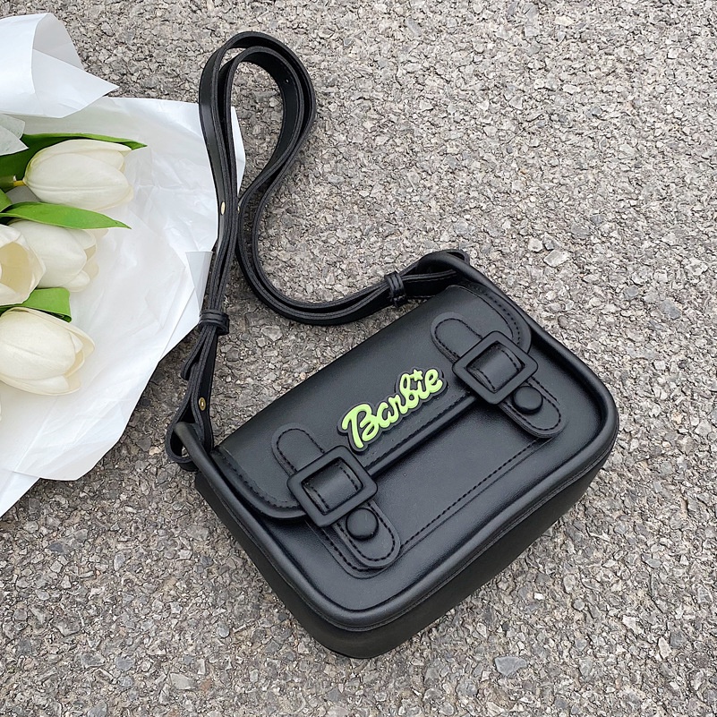 Túi Xách Đeo Dưới Cánh Tay Hình Búp Bê Barbie Cambridge Dễ Phối Đồ Hợp Thời Trang Cho Bạn Gái WESTIE - A205.TXN