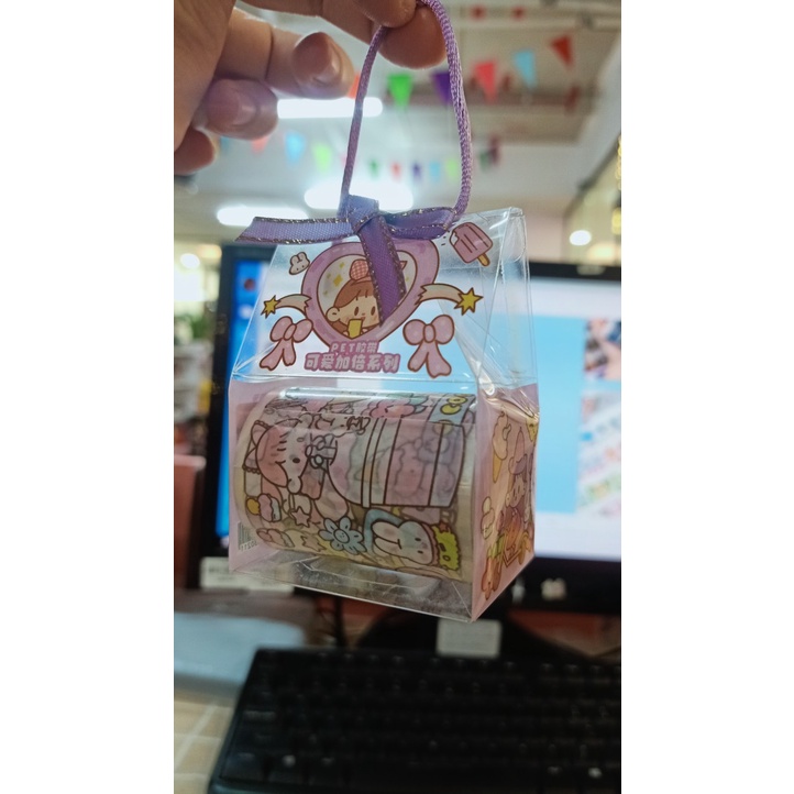 cuộn băng dính hình