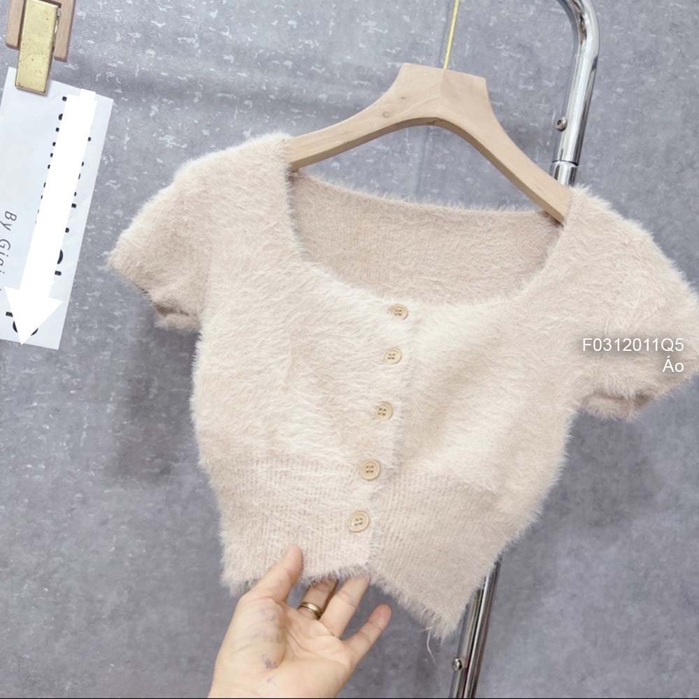 Áo len lông form croptop phối nút cổ vuông tay con!
