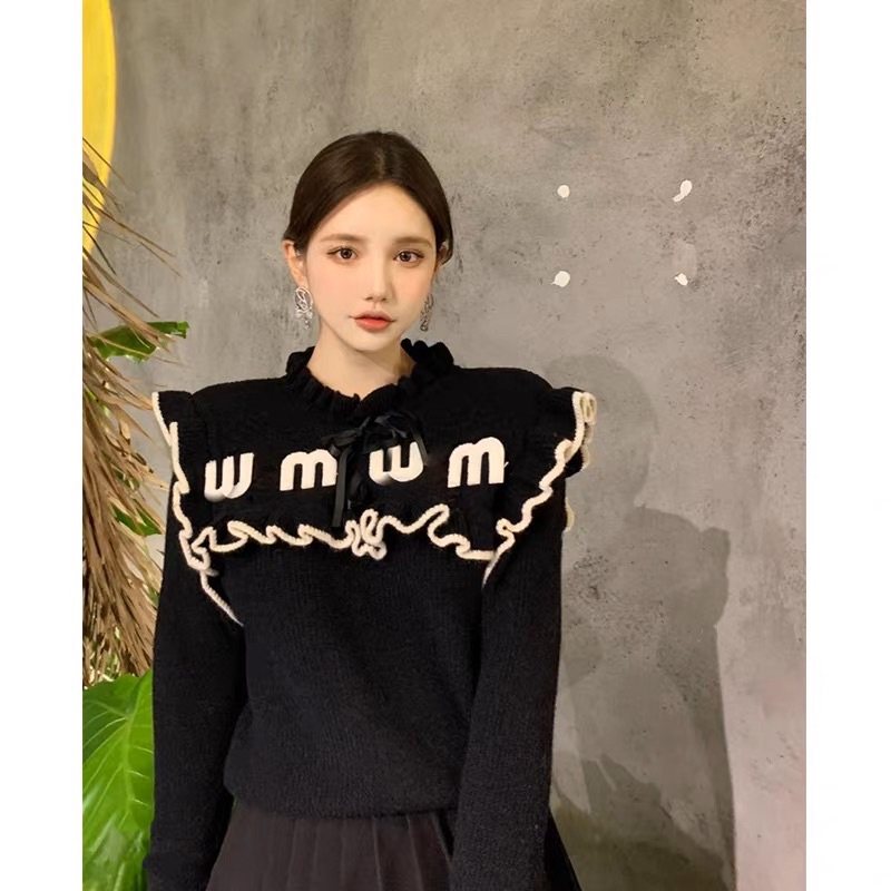 Áo len miu miu cổ bèo