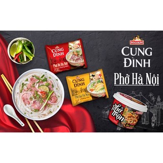 Phở ăn liền Cung đình Hà Nội (vị gà, vị bò).